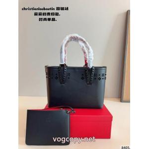 軽やかな印象 通気性が良い 2026新品入荷バッグChristian Louboutinコピー 品 ブランド