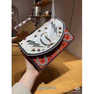 ブランド コピー s 級Christian Louboutinバッグ最安国内発送 高評価の人気品  どの年代にも好感度