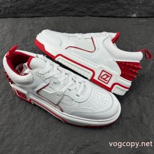 偽物 ブランド 激安今や定番アイテム好評品 ルックスの良い オススメな秋冬新作    スニーカーChristian Louboutin.
