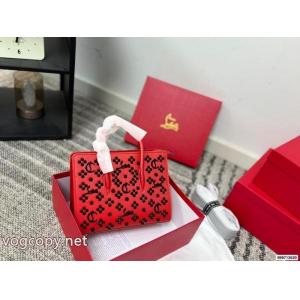 ブランド コピー s 級2026年人気商品 大活躍 限定デザイン大人気完売前にバッグChristian Louboutin