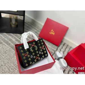 ブランド コピー s 級2026年人気商品 大活躍 限定デザイン大人気完売前にバッグChristian Louboutin