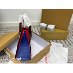 ブランド 偽物 激安特価価格 超一流のブランド 超お目立ちChristian Louboutinバッグ
