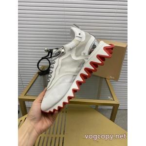 Christian Louboutin    スニーカースーパー コピー 通販ネクストヒット必至ブランド 雑誌掲載も多数注目の新作 大人気最新作.