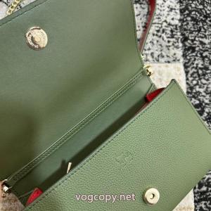 クリスチャンルブタンブランド コピー ショップ冬秋物先行発売  2026新品入荷 落ち着いた感覚バッグ..