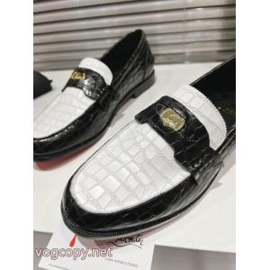 スーパー コピー 安心 ビジネスシューズ主役になる存在感 完売必至!!  新作可愛い花柄 Christian Louboutin..