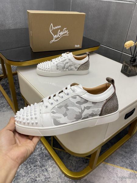 ブランド コピー 販売 Christian Louboutinスニーカー北欧ブランド新作大人気 0
