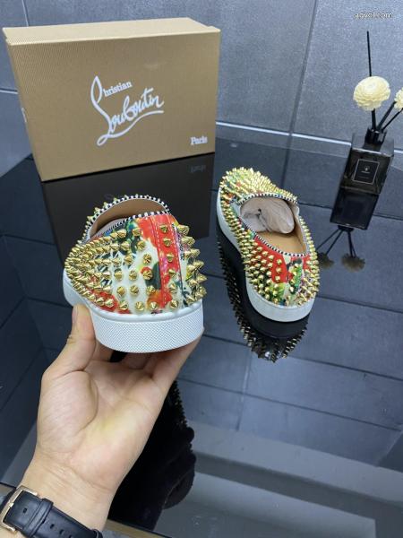 スニーカーChristian Louboutinロゴが美しい不動の人気2025最新ブランド 通販 4