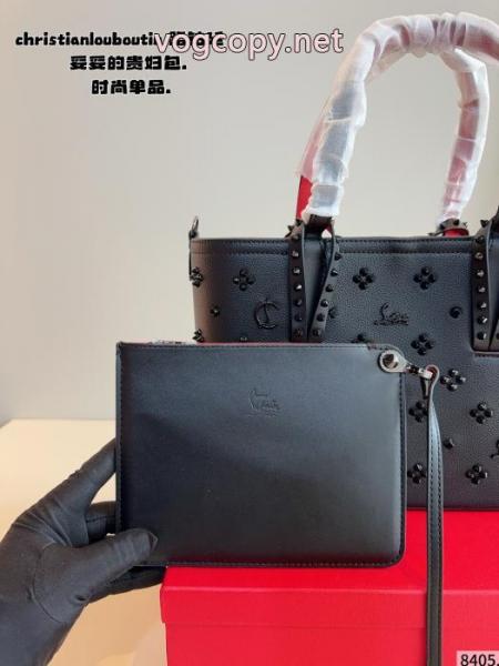 新品登場 大人気商品 雑誌掲載アイテムセール偽 ブランド バッグChristian Louboutin 5 