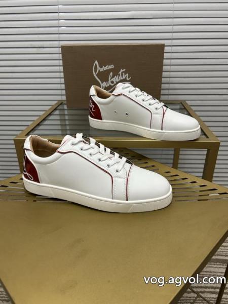 安全発送 2025一番最高人気 今年大流行ブランド スニーカー 激安スニーカーChristian Louboutin 0