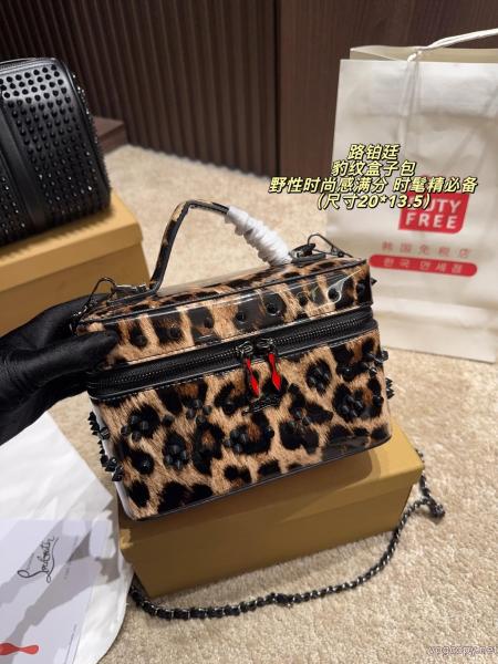 クリスチャンルブタンバッグスーパー コピー 品毎年大人気商品 新商品! 品質保証 0