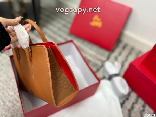 ブランド コピー s 級2026年人気商品 大活躍 限定デザイン大人気完売前にバッグChristian Louboutin 7 