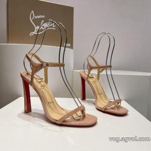 サンダルChristian LouboutinVIPセール 爆発的人気再入荷 若々しい雰囲気コピー 商品 販売.