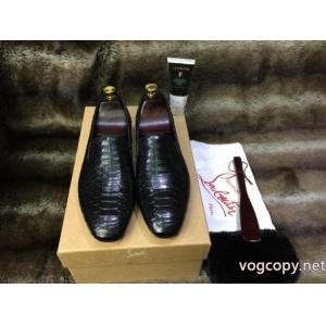 Christian Louboutin今だけSALE 海外完売続出 2026トレンド感満載なアイテム    ビジネスシューズ...