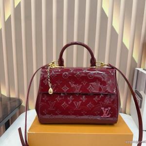 バッグLOUIS VUITTON人気セール260%新品 大人のセンスを感じさせる 人気セールHOT偽物 ブランド 販売