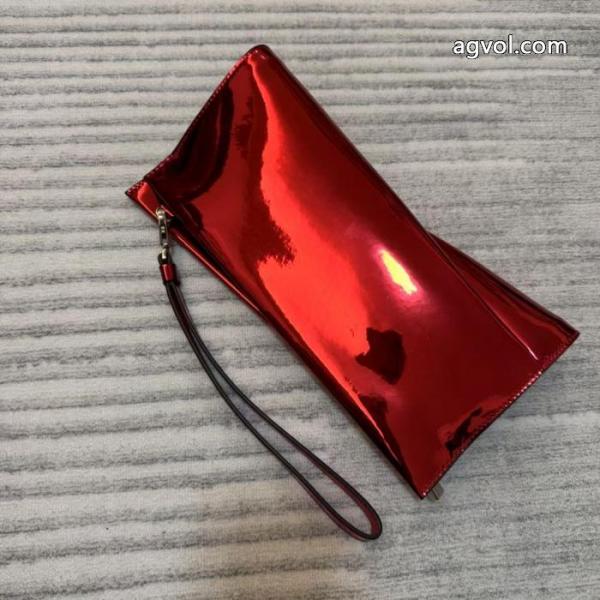 激安 通販 専門店バッグ圧倒的な高級感 安心の直営店買付! 完売必須クリスチャンルブタン.. 2